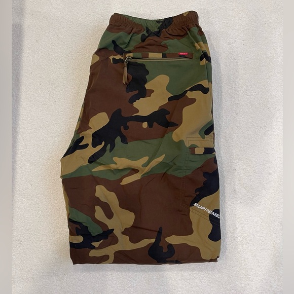 Supreme nylon trail ss18 woodland camo size XL - Picture 1 of 5